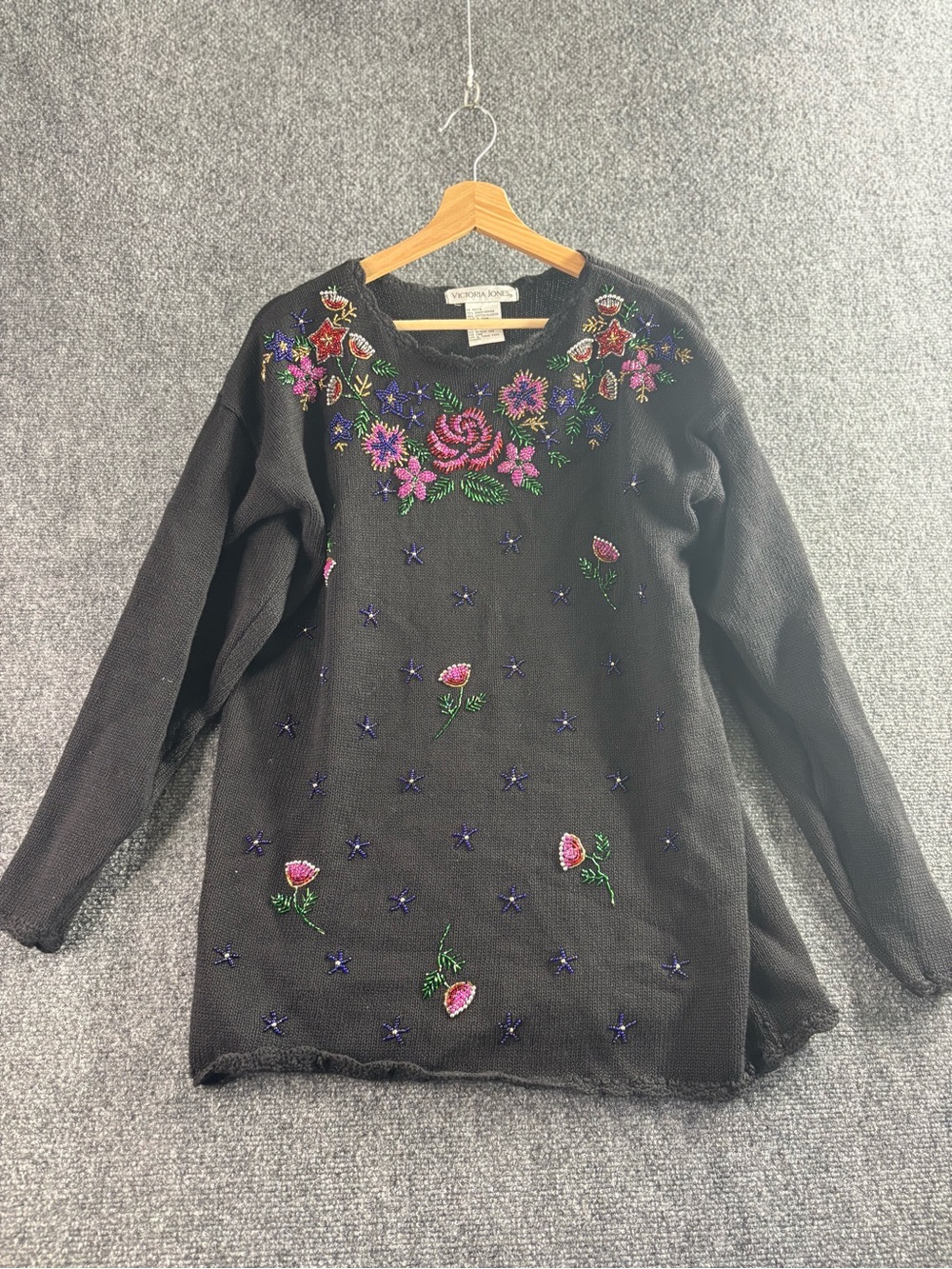 Victoria Jones Woman Black Crew Neck Sweater with Pink & Green Floral Embroidery